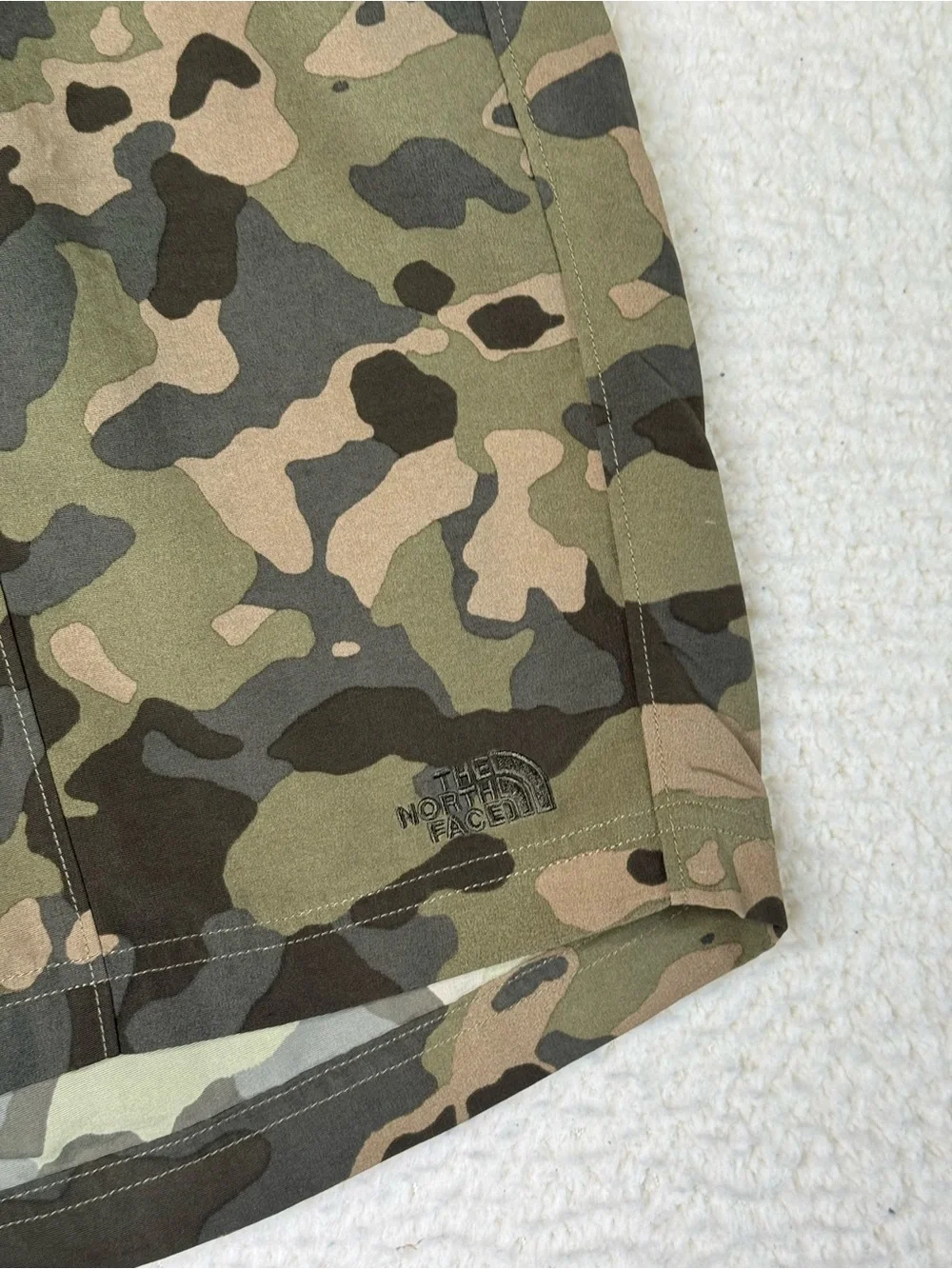 The North Face Class V Water Pull On Trunks Shorts Camo Green Men's Size XL